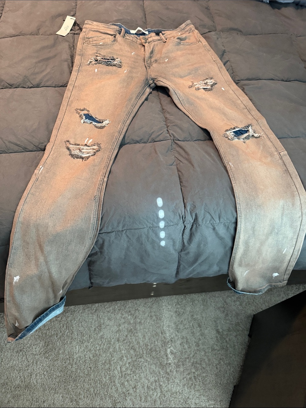 Men's Skinny Distressed Jeans in Washed Brown